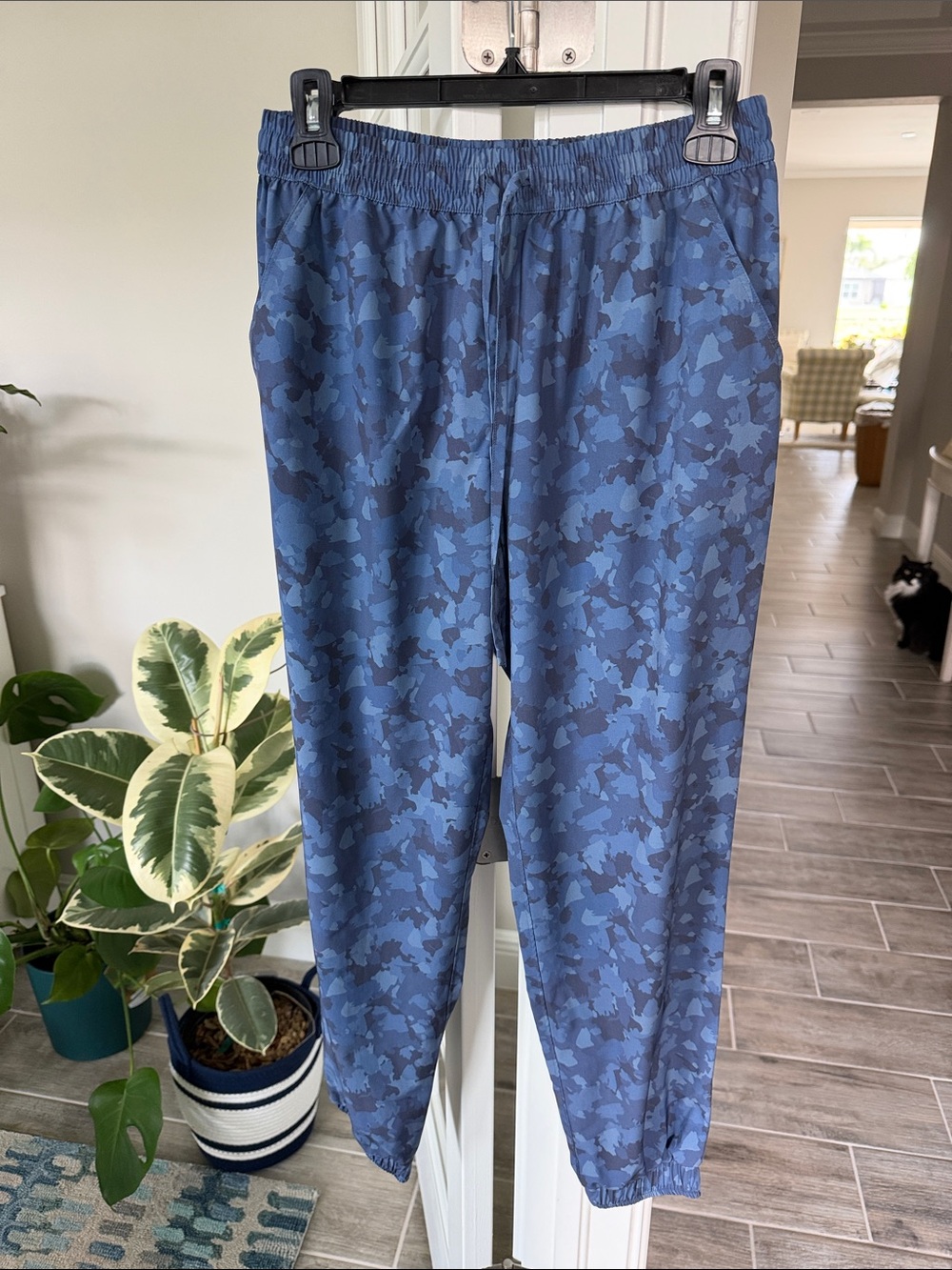 Women’s Blue Camouflage Jogger Pants